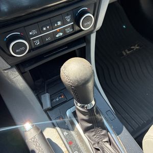 صورة مصغرة 57 لـ 2016 Acura ILX BASE