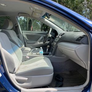 2010 Toyota CAMRY LE thumbnail 33