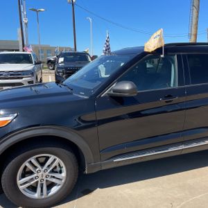 FORD EXPLORER XLT - 2