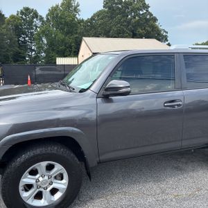 2018 Toyota 4RUNNER SR5 PREMIUM 照片 2