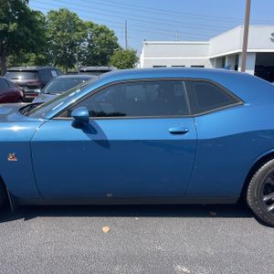DODGE CHALLENGER R/T SCAT PACK - 4