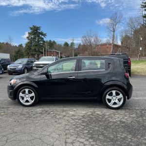 CHEVROLET SONIC LTZ AUTO - 4