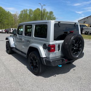 JEEP WRANGLER SAHARA 4X4 - 5