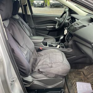 صورة مصغرة 33 لـ 2018 FORD ESCAPE SE