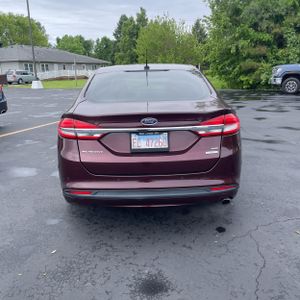 FORD FUSION SE - 7