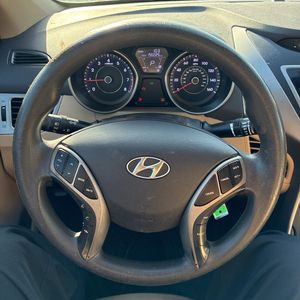 2013 Hyundai ELANTRA GLS — миниатюра 61