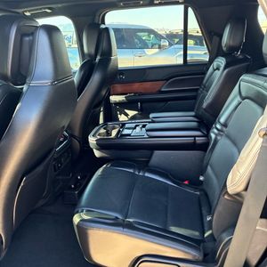 صورة 33 لـ 2020 Lincoln NAVIGATOR RESERVE