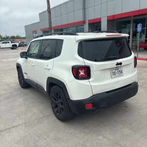 2017 JEEP RENEGADE ALTITUDE — фото 5