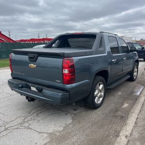CHEVROLET AVALANCHE LTZ - 8
