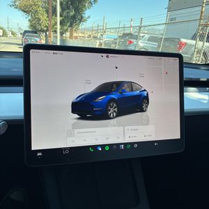2024 Tesla MODEL Y LONG RANGE 缩略图 33