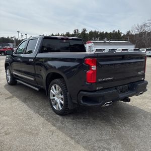CHEVROLET SILVERADO 1500 HIGH COUNTRY - 3