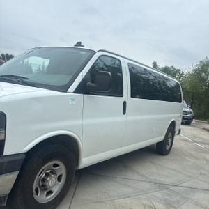CHEVROLET EXPRESS LT 3500 - 2