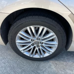 2013 Lexus ES 350 BASE photo 19