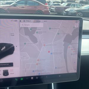 2021 Tesla MODEL Y LONG RANGE 缩略图 38