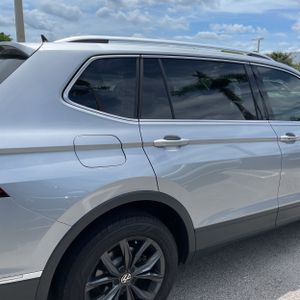 صورة 9 لـ 2024 Volkswagen TIGUAN SE