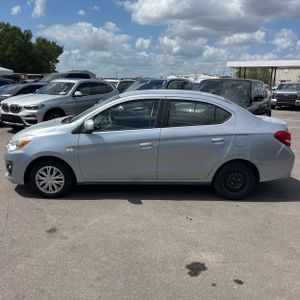 MITSUBISHI MIRAGE G4 ES - 3