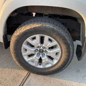 2022 Nissan FRONTIER SV — миниатюра 18