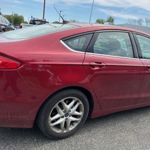FORD FUSION SE - 9