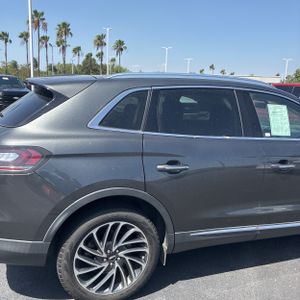 2020 Lincoln NAUTILUS RESERVE 照片 9