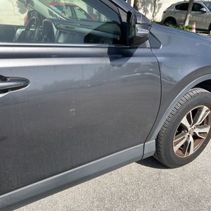 2017 Toyota RAV4 XLE 缩略图 62