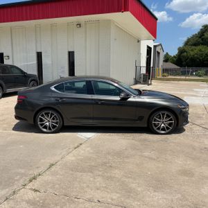 2026 Genesis G70 2.5T STANDARD — фото 10