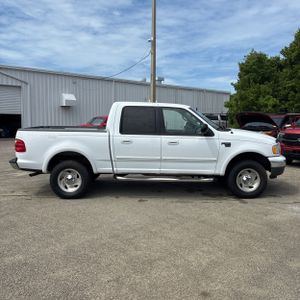 صورة 10 لـ 2001 FORD F-150 XLT