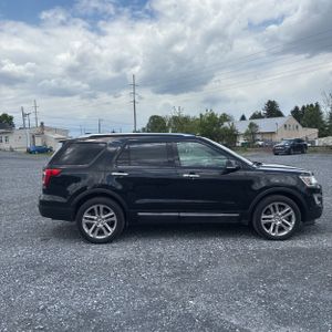 FORD EXPLORER LIMITED - 10