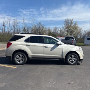 CHEVROLET EQUINOX LT - 10