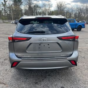 TOYOTA HIGHLANDER - 7