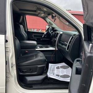 2016 RAM 2500 LARAMIE photo 33