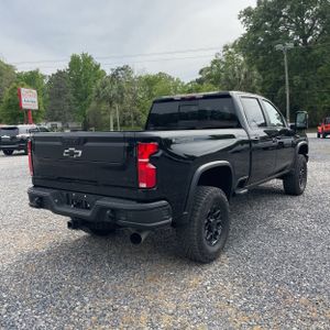 CHEVROLET SILVERADO 2500HD ZR2 - 8