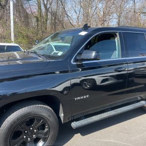 CHEVROLET TAHOE LS - 2