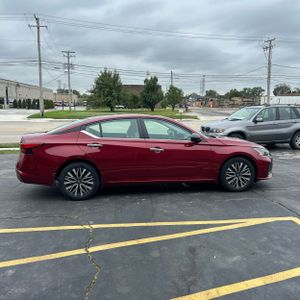 صورة 10 لـ 2025 Nissan ALTIMA SV