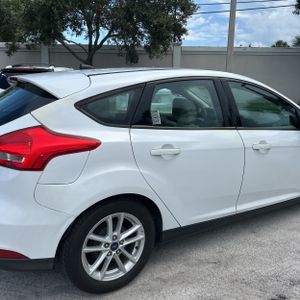 صورة 9 لـ 2016 FORD FOCUS SE