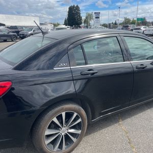 CHRYSLER 200 TOURING - 9