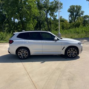 صورة 10 لـ 2024 BMW X3 SDRIVE30I