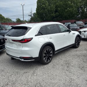 صورة 8 لـ 2024 Mazda CX-90 PLUG-IN HYBRID PREMIUM PLUS