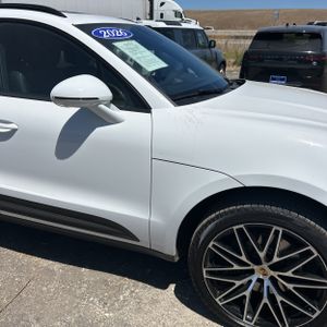 2026 Porsche MACAN — миниатюра 13