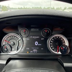 2023 RAM 1500 CLASSIC SLT — миниатюра 38