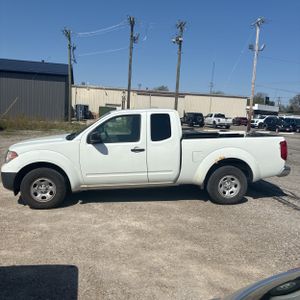 NISSAN FRONTIER S - 3