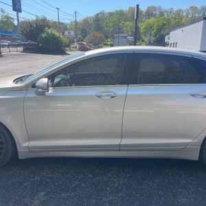 LINCOLN MKZ RESERVE - 4