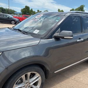 FORD EXPLORER LIMITED - 2