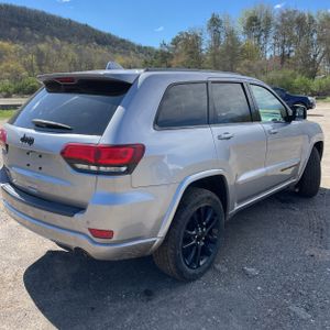 JEEP GRAND CHEROKEE ALTITUDE - 8
