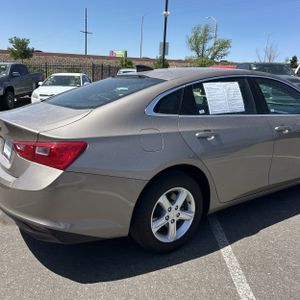 CHEVROLET MALIBU LS - 9