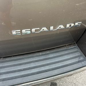 2013 Cadillac ESCALADE ESV LUXURY — фото 23