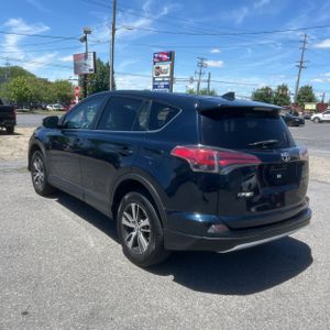 صورة 5 لـ 2018 Toyota RAV4 XLE