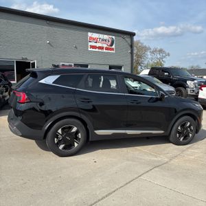 KIA SPORTAGE LX - 10