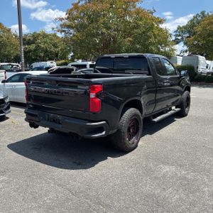 2019 Chevrolet SILVERADO 1500 RST 照片 7