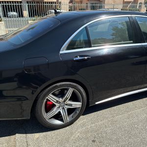 2017 Mercedes-BENZ S-CLASS AMG 照片 9