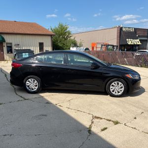 2018 Hyundai ELANTRA SE photo 10